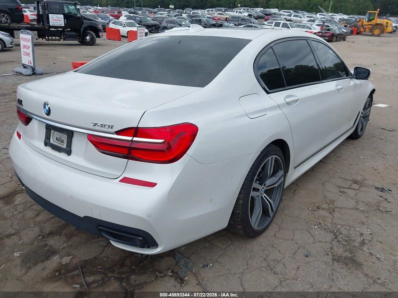 2019 BMW 740I · 4/11