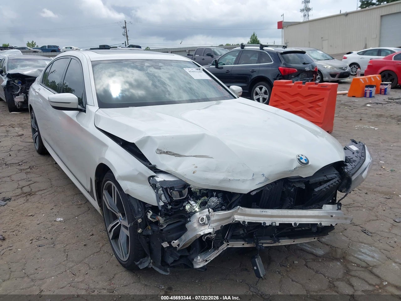 2019 BMW 740I · 6/11