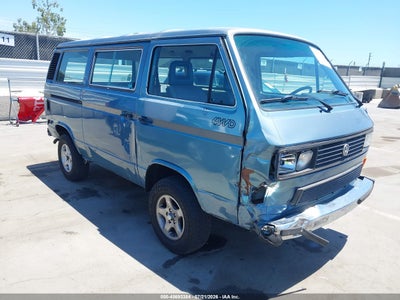 1987 VOLKSWAGEN VANAGON BUS