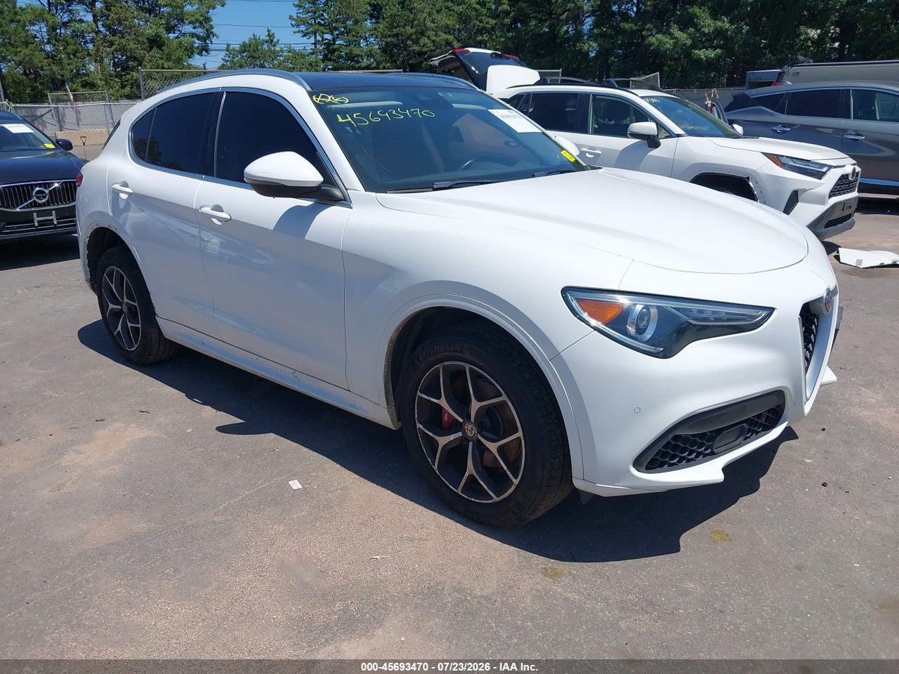 ZASPAKBN9L7****** · 2020 ALFA ROMEO STELVIO TI AWD