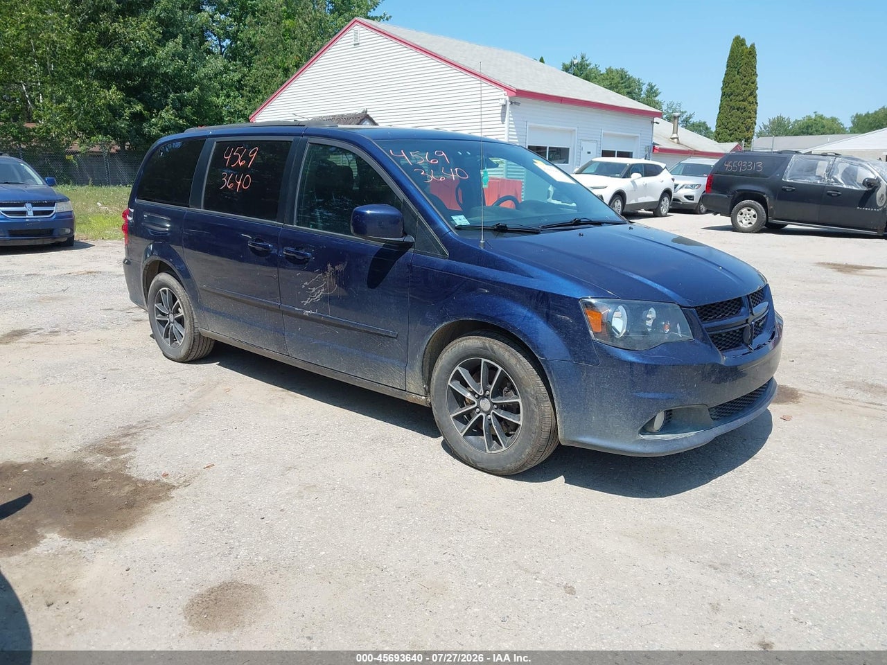 2C4RDGEG8HR****** · 2017 DODGE GRAND CARAVAN GT