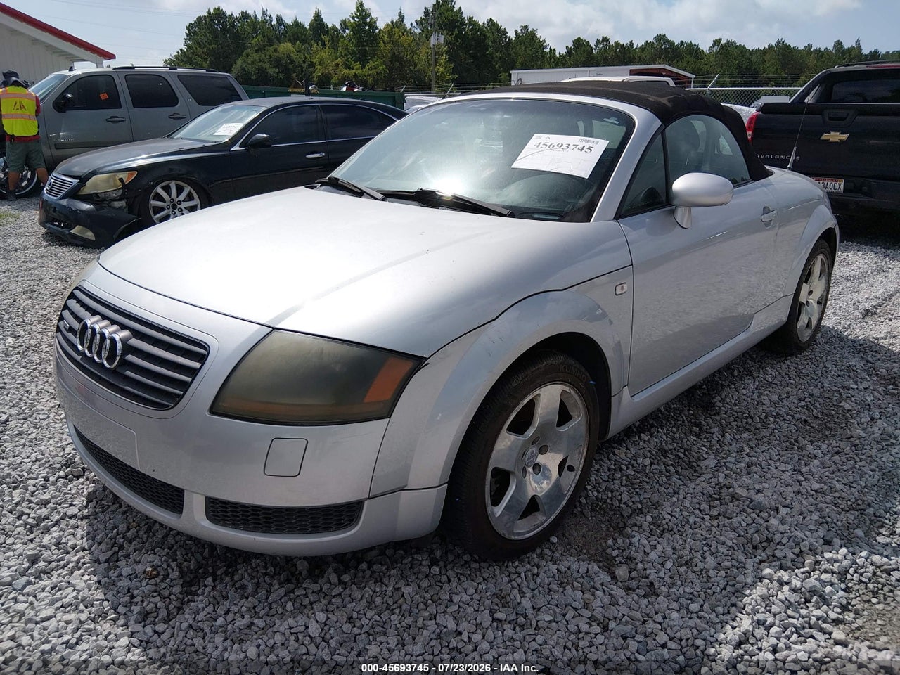 TRUUT28N611****** · 2001 AUDI TT   · 2/11