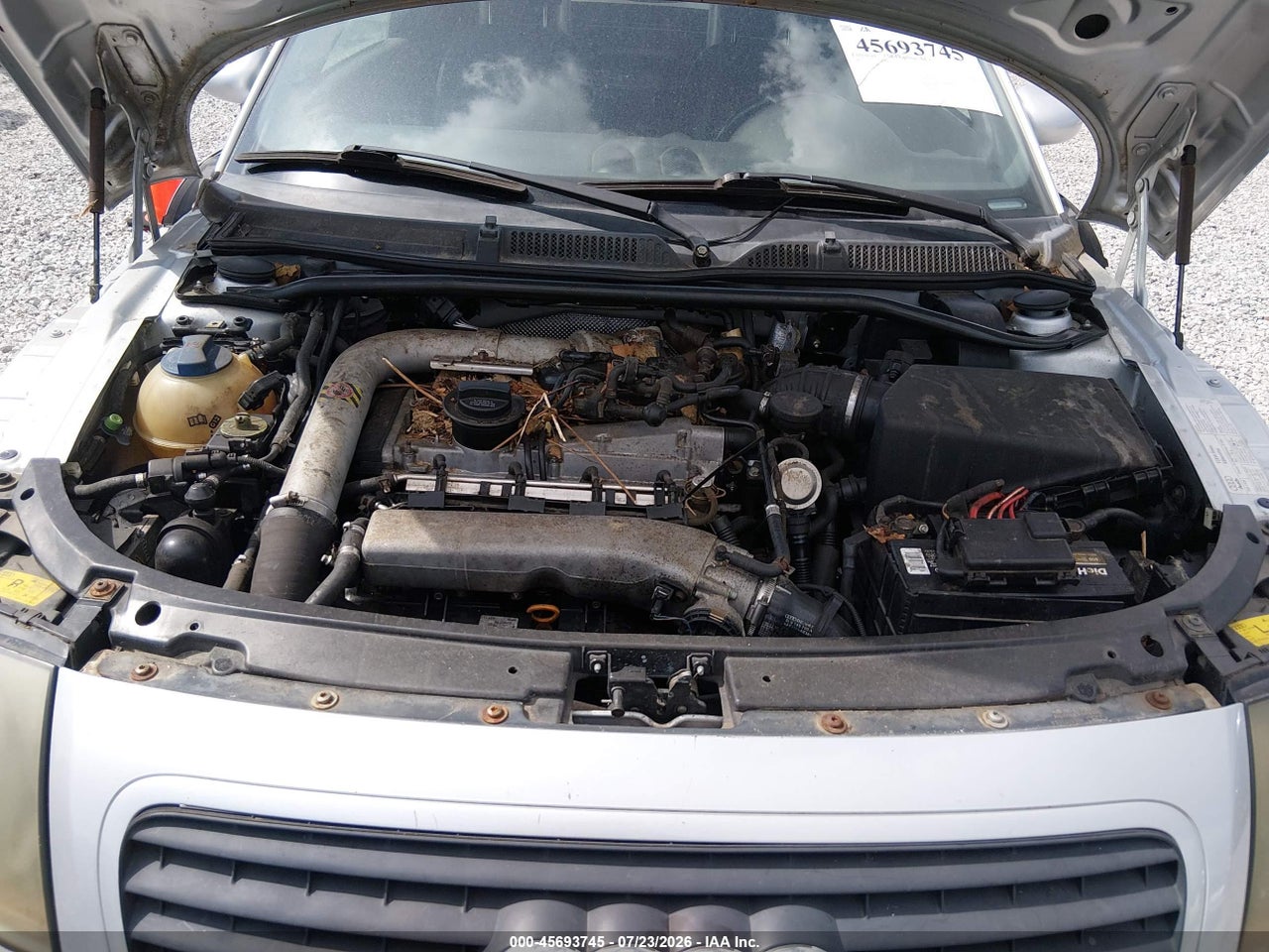 TRUUT28N611****** · 2001 AUDI TT   · 10/11