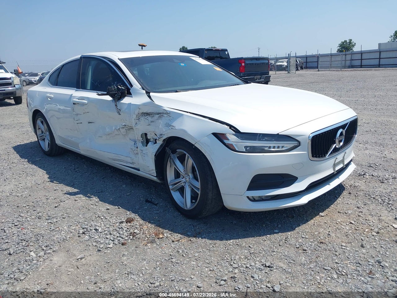 LVY102AKXJP****** · 2018 VOLVO S90 T5 MOMENTUM