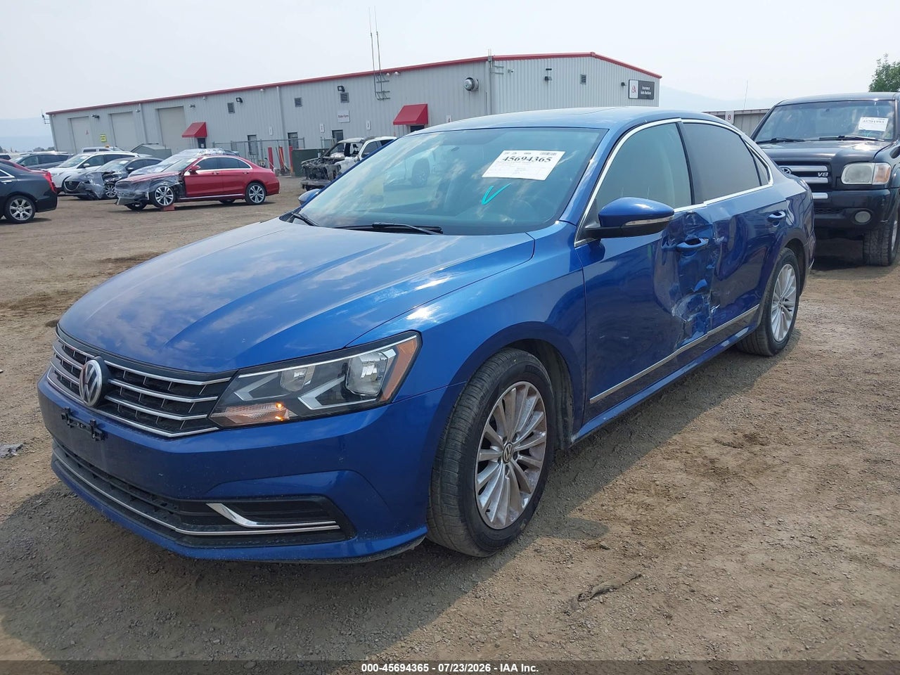 2017 VOLKSWAGEN PASSAT 1.8T SE · 2/11