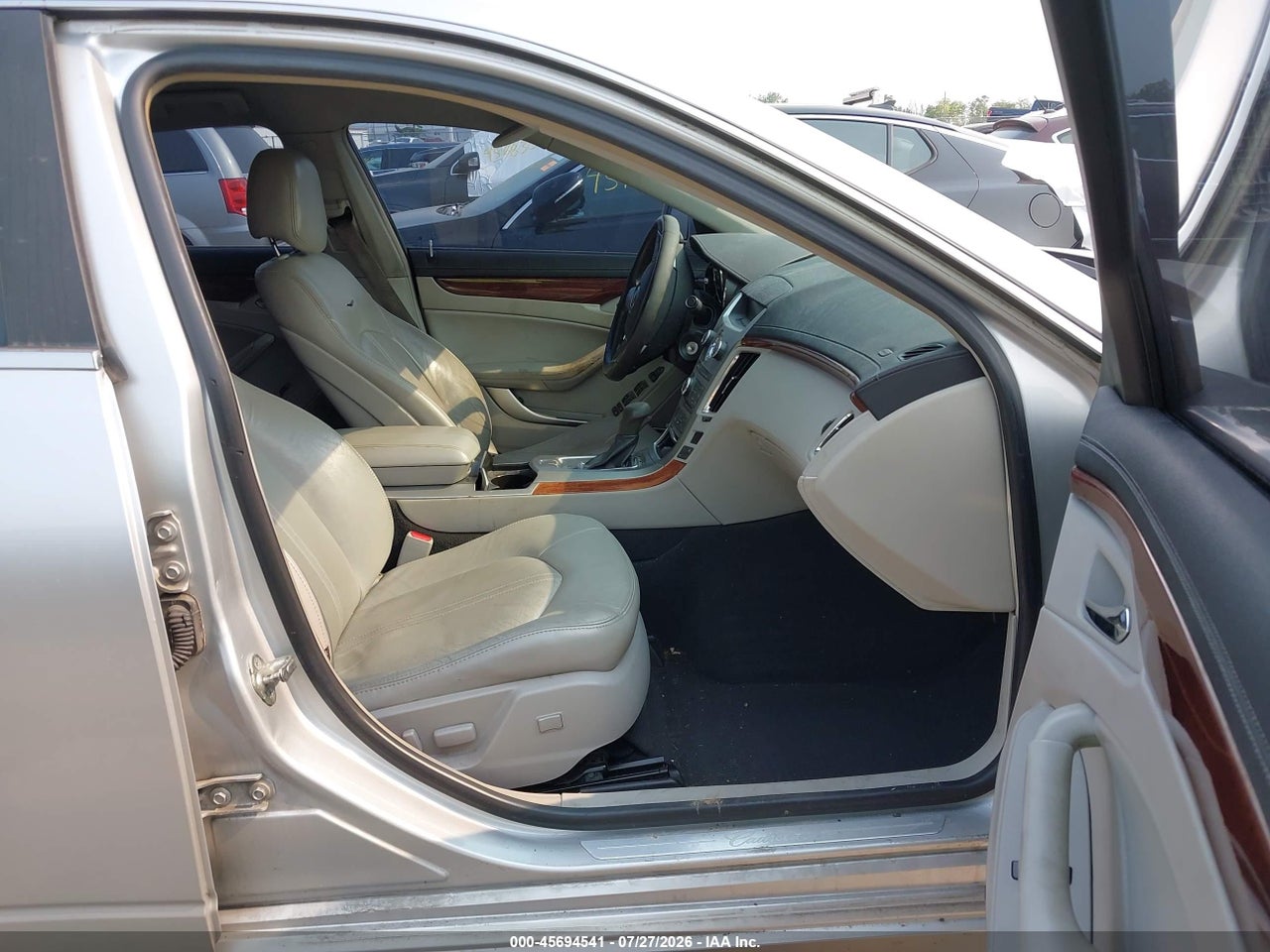 2010 CADILLAC CTS LUXURY · 5/11