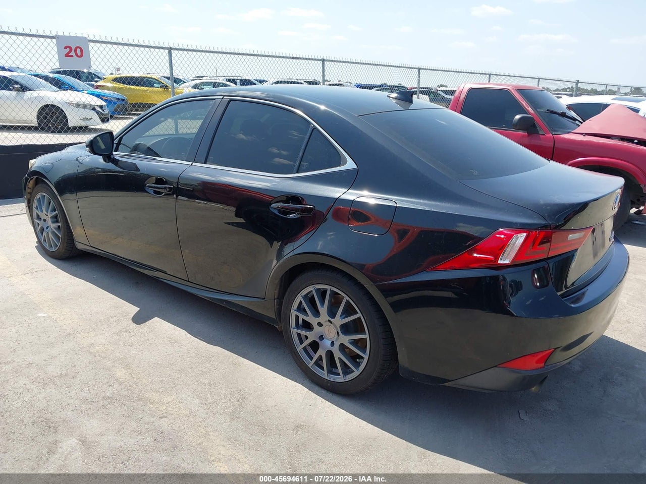 2016 LEXUS IS 200T   · 3/11