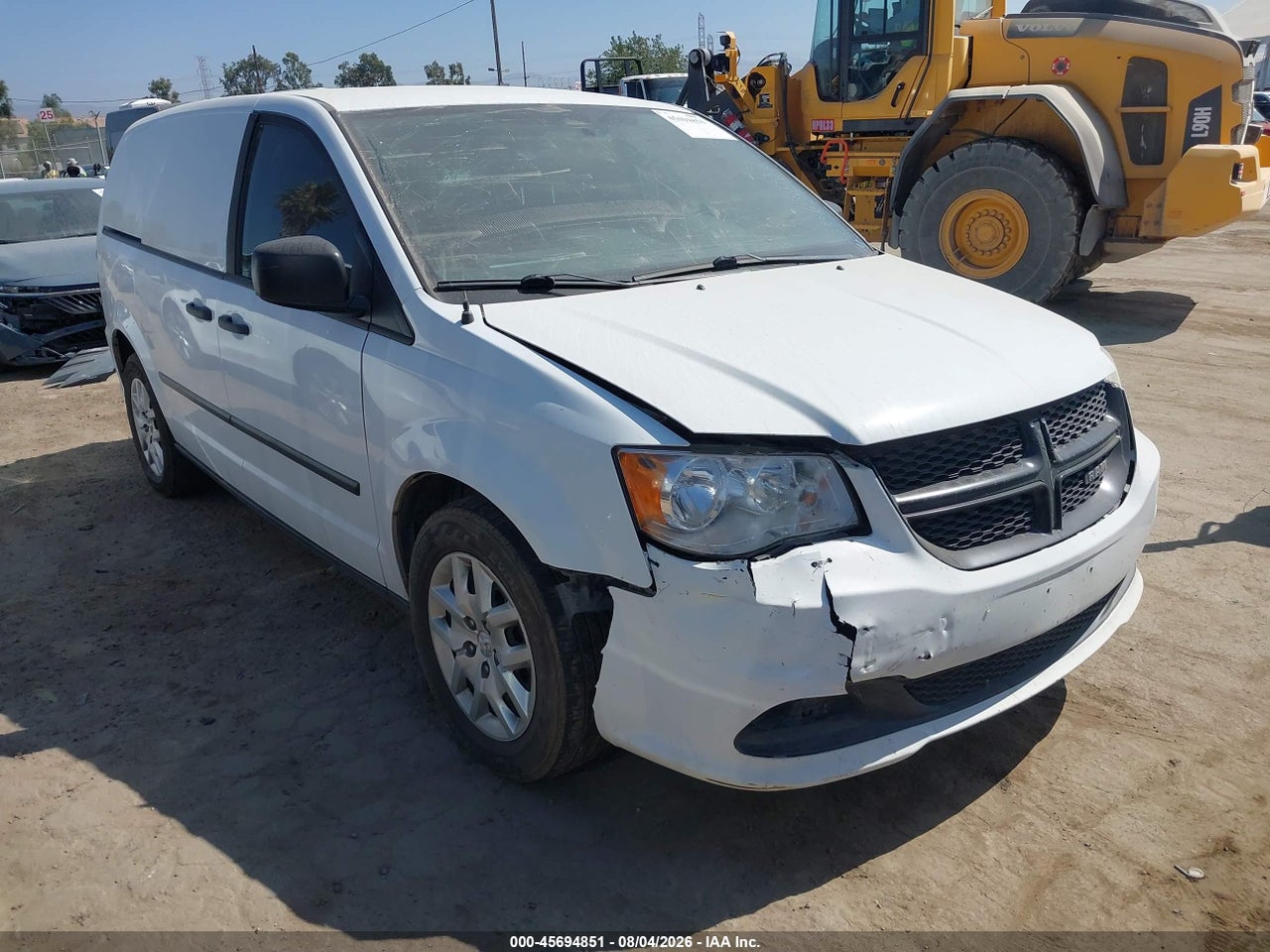 2C4JRGAG4FR****** · 2015 RAM CARGO TRADESMAN