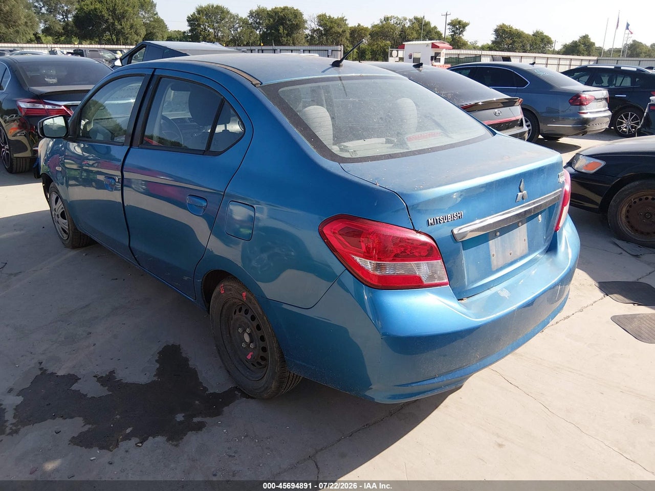 2017 MITSUBISHI MIRAGE G4 ES · 3/8