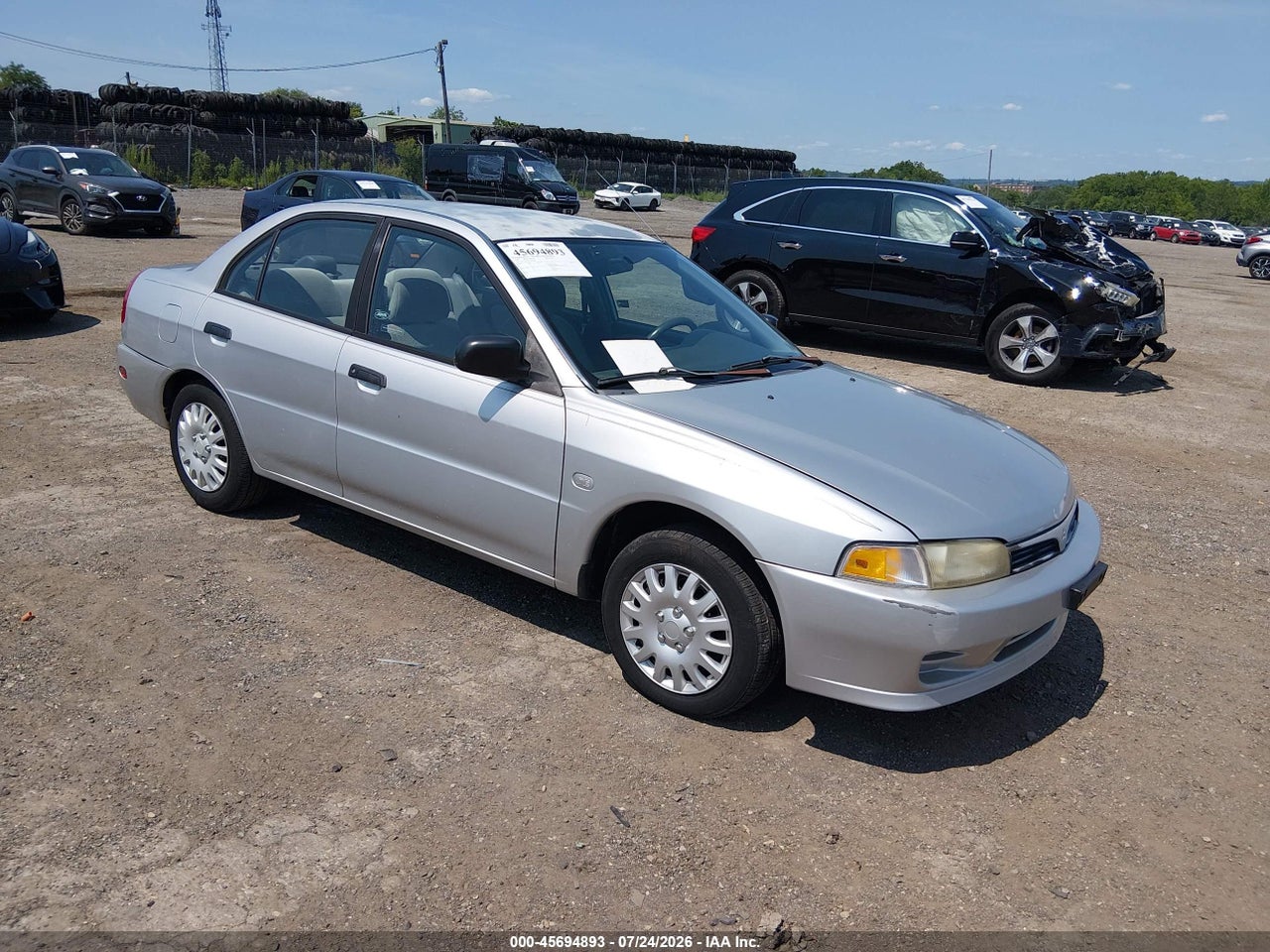JA3AY26CXYU****** · 2000 MITSUBISHI MIRAGE DE