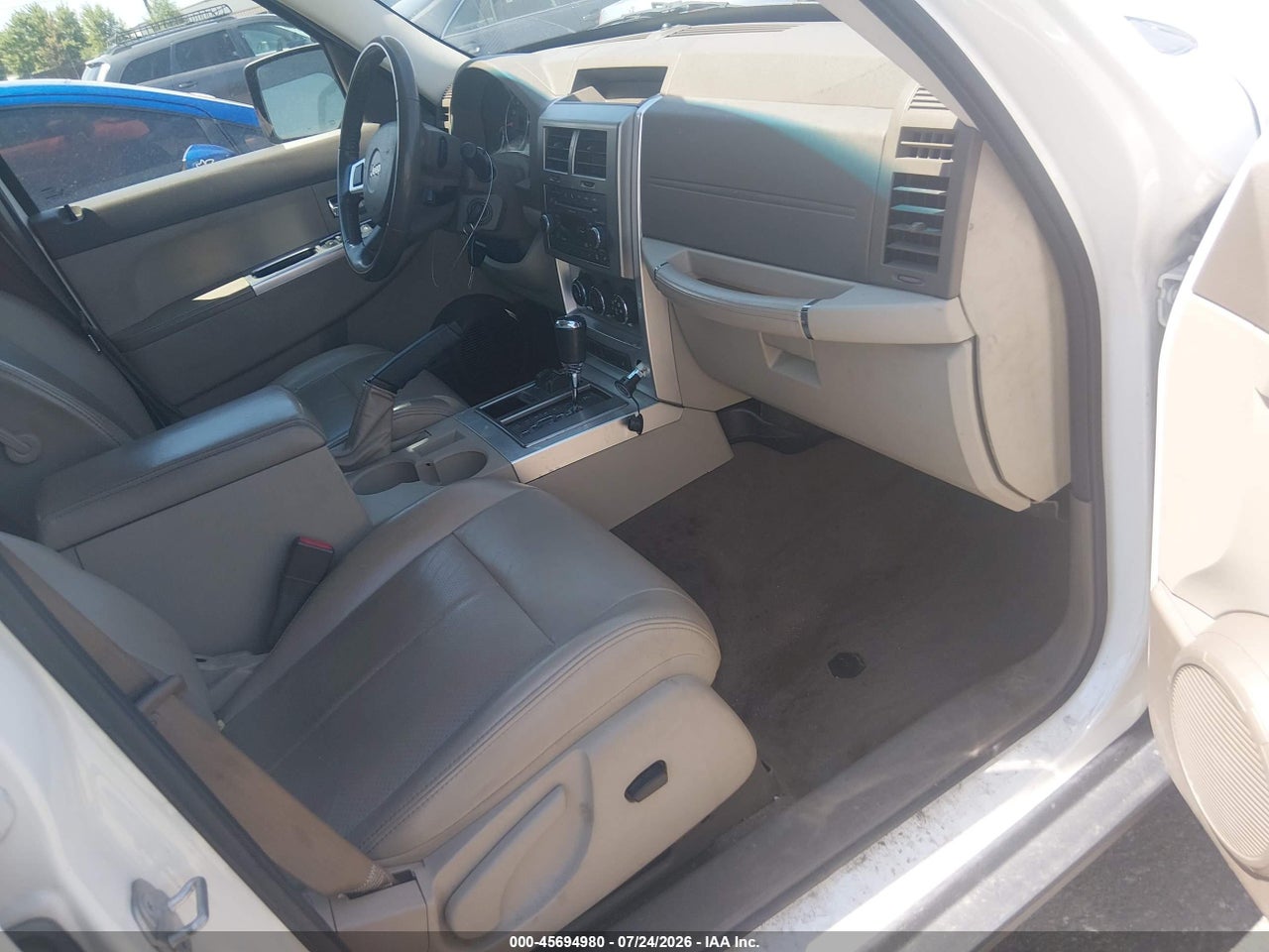 2010 JEEP LIBERTY LIMITED · 5/11