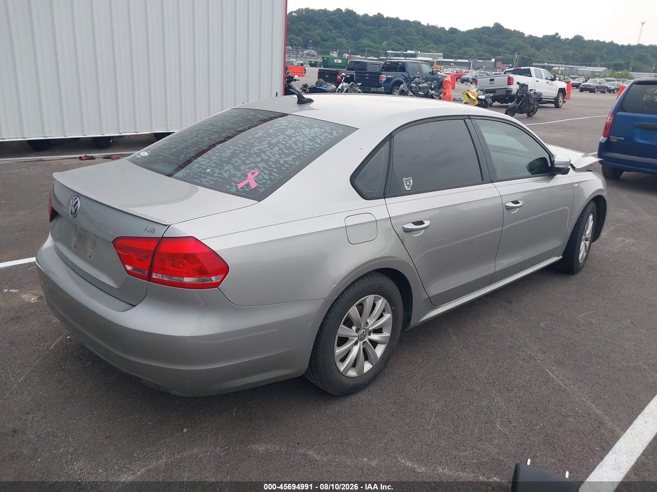 2014 VOLKSWAGEN PASSAT 1.8T WOLFSBURG EDITION · 4/11