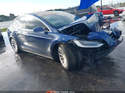5YJXCBE22JF****** · 2018 TESLA MODEL X 100D/75D/P100D