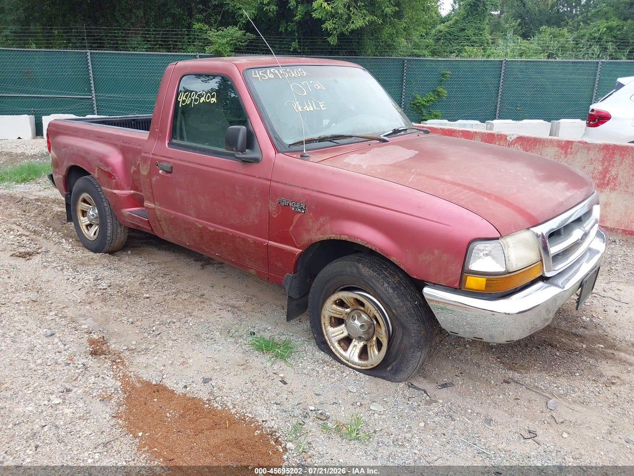 1FTYR10V6YT****** · 2000 FORD RANGER XL/XLT