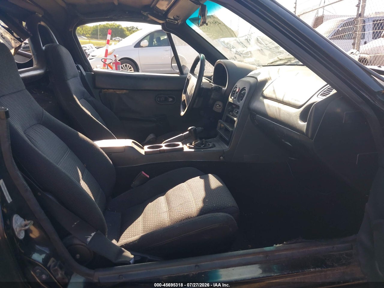 1995 MAZDA MX-5 MIATA   · 5/11