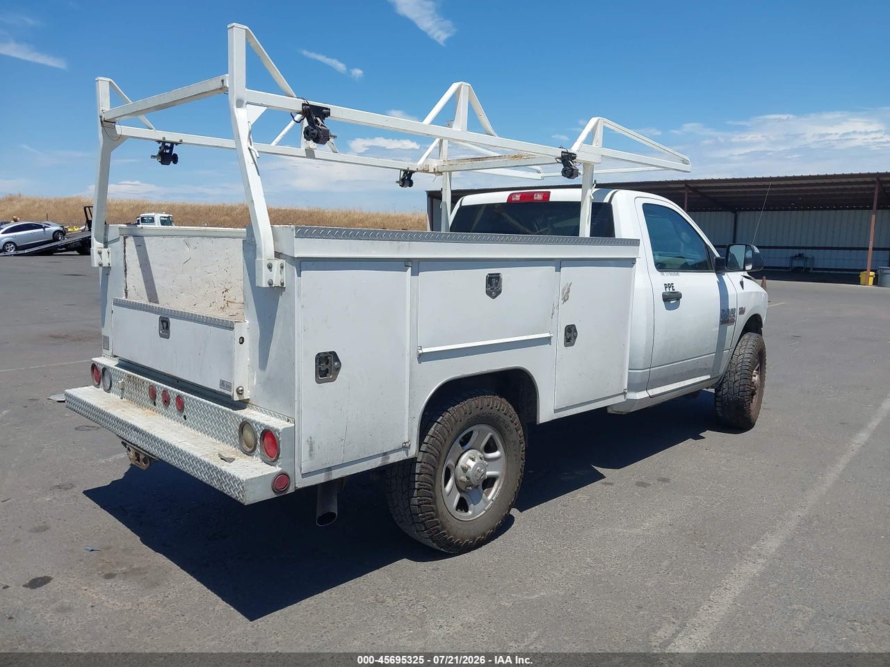 2014 RAM 2500 TRADESMAN · 4/11