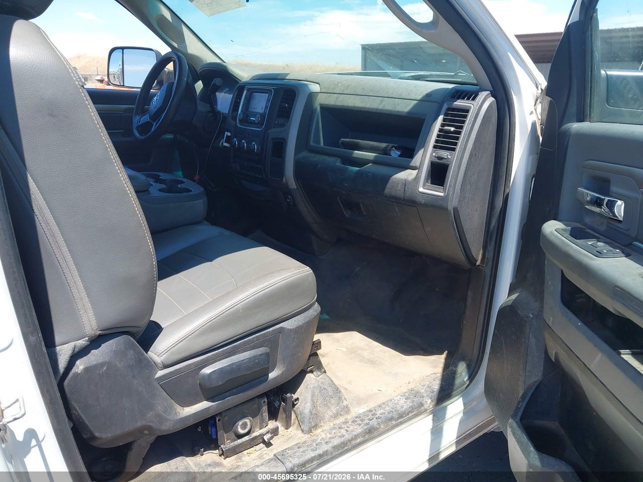 2014 RAM 2500 TRADESMAN · 5/11