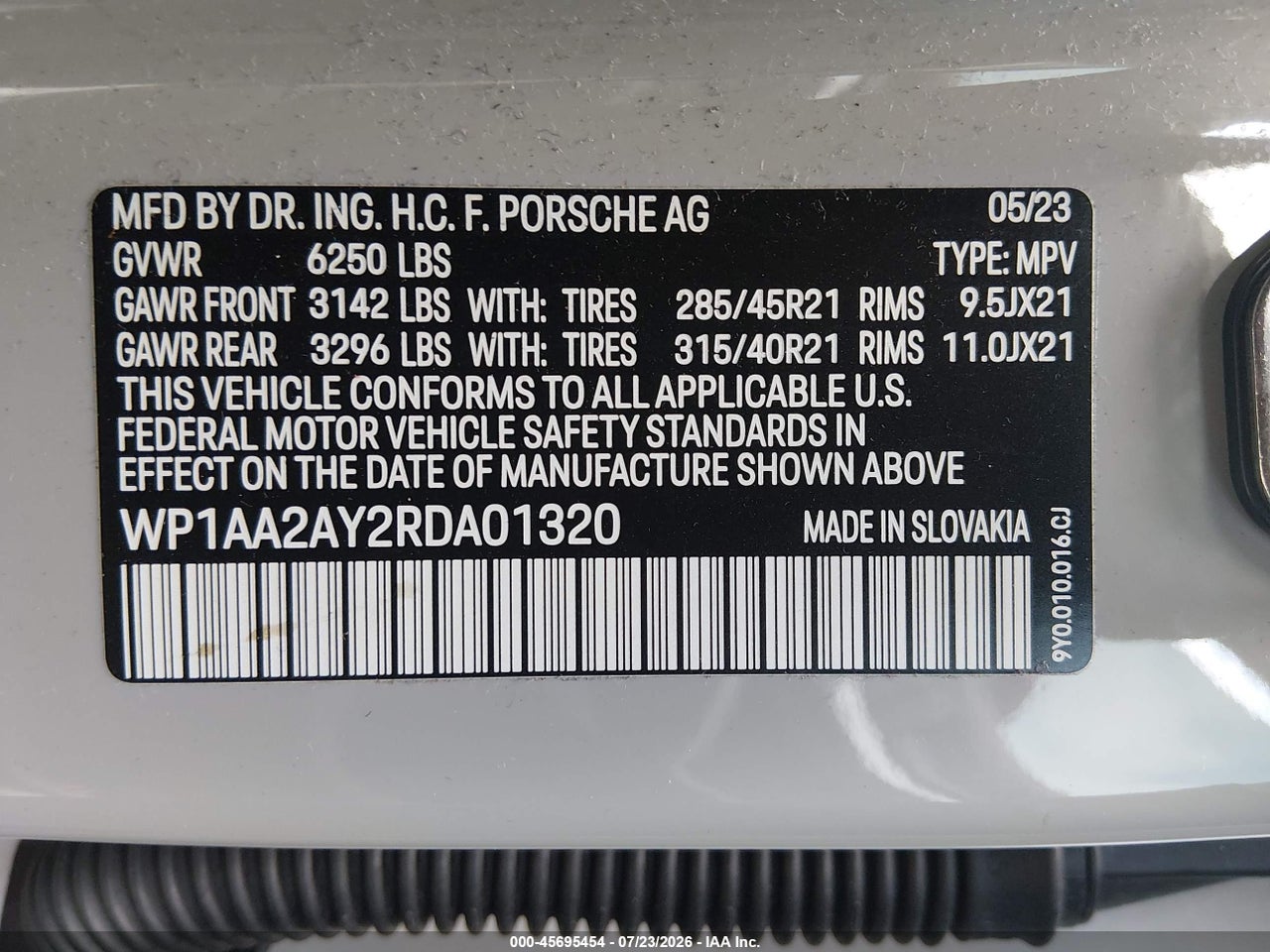 WP1AA2AY2RD****** · 2024 PORSCHE CAYENNE   · 9/11