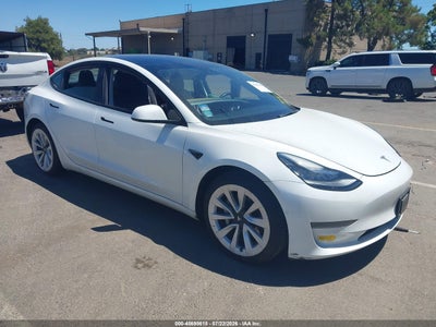 5YJ3E1EA0NF****** · 2022 TESLA MODEL 3 REAR-WHEEL DRIVE