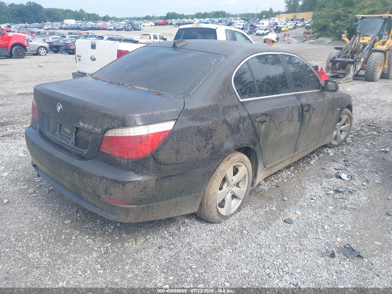 2008 BMW 528XI · 4/10
