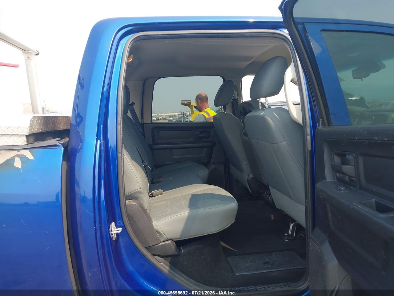 1C6RR6KT1ES****** · 2014 RAM 1500 EXPRESS · 8/11