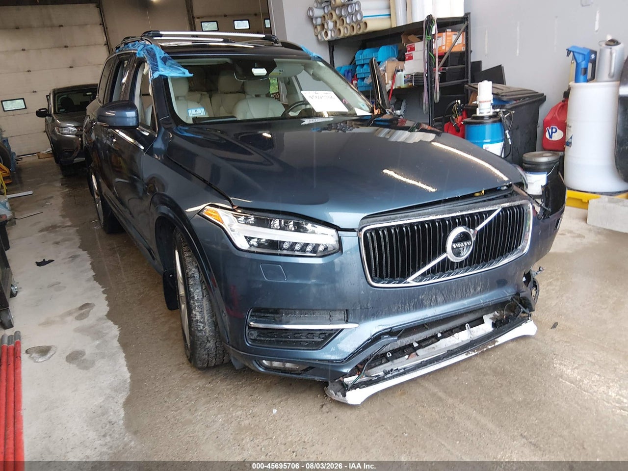 YV4A22PK6J1****** · 2018 VOLVO XC90 T6 MOMENTUM