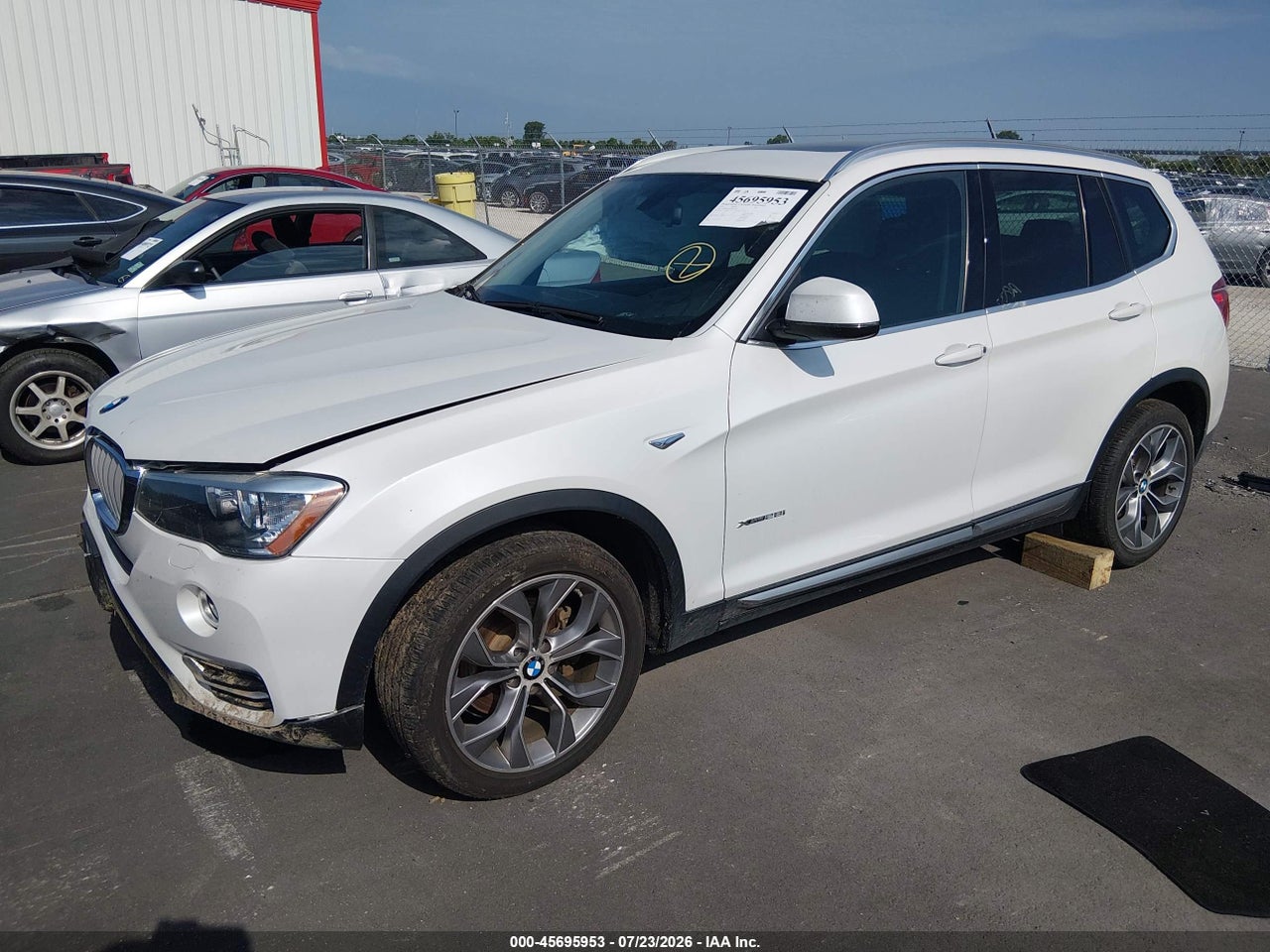 2015 BMW X3 XDRIVE28I · 2/11