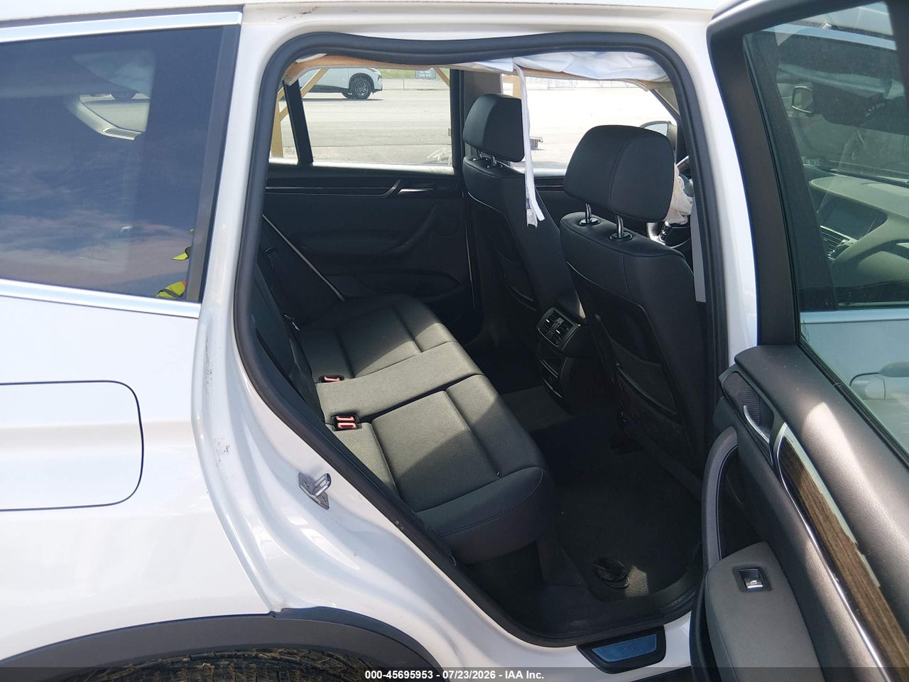 2015 BMW X3 XDRIVE28I · 8/11