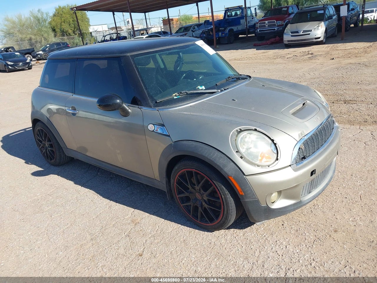 WMWMF7C53AT****** · 2010 MINI COOPER S