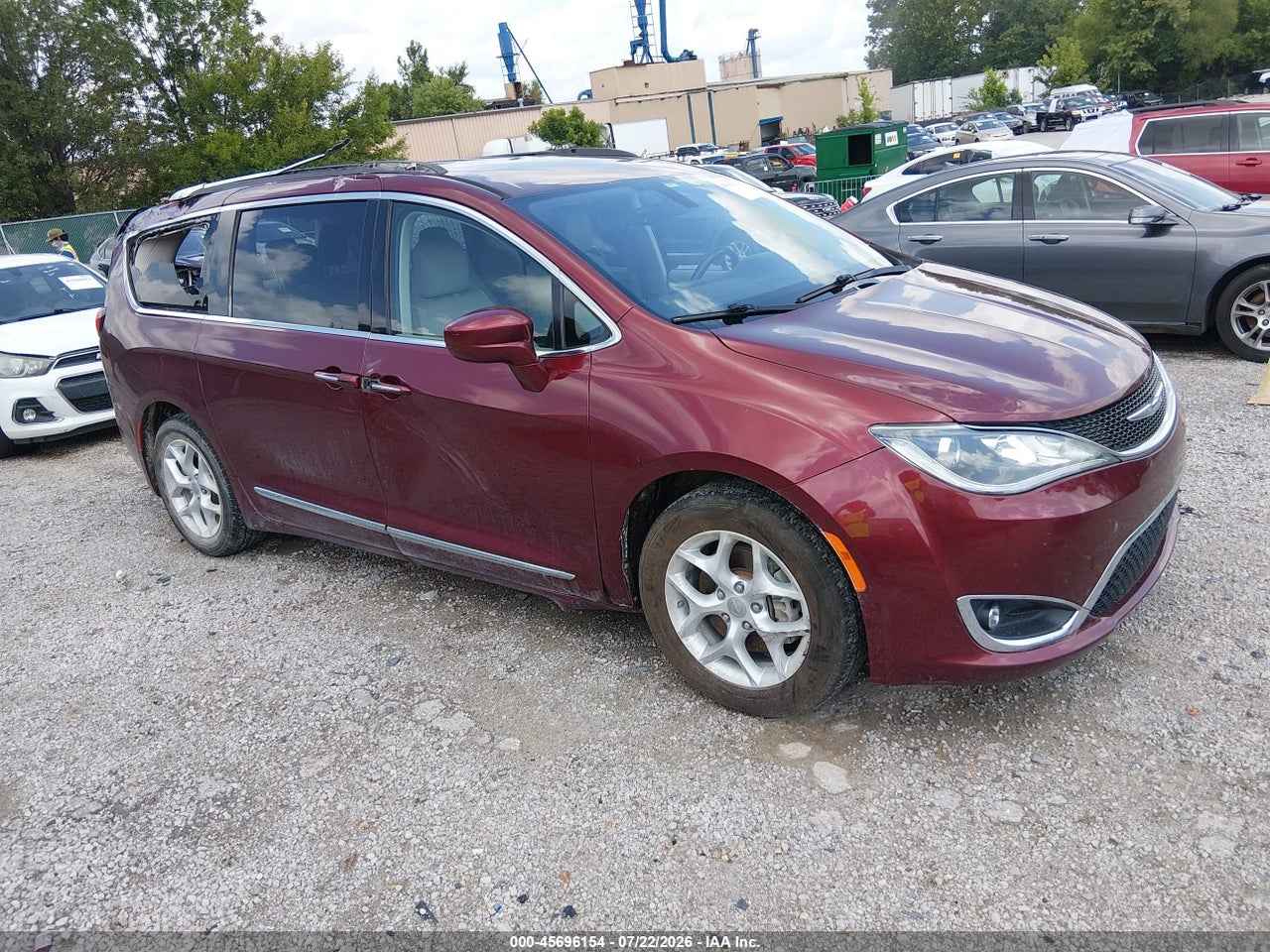 2C4RC1EG6JR****** · 2018 CHRYSLER PACIFICA TOURING L PLUS