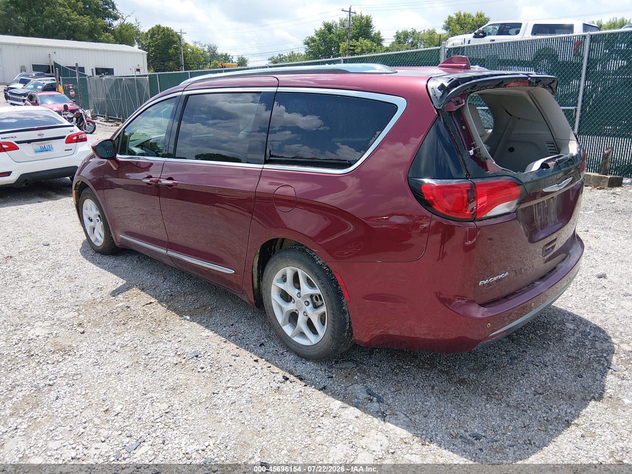 2018 CHRYSLER PACIFICA TOURING L PLUS · 3/11
