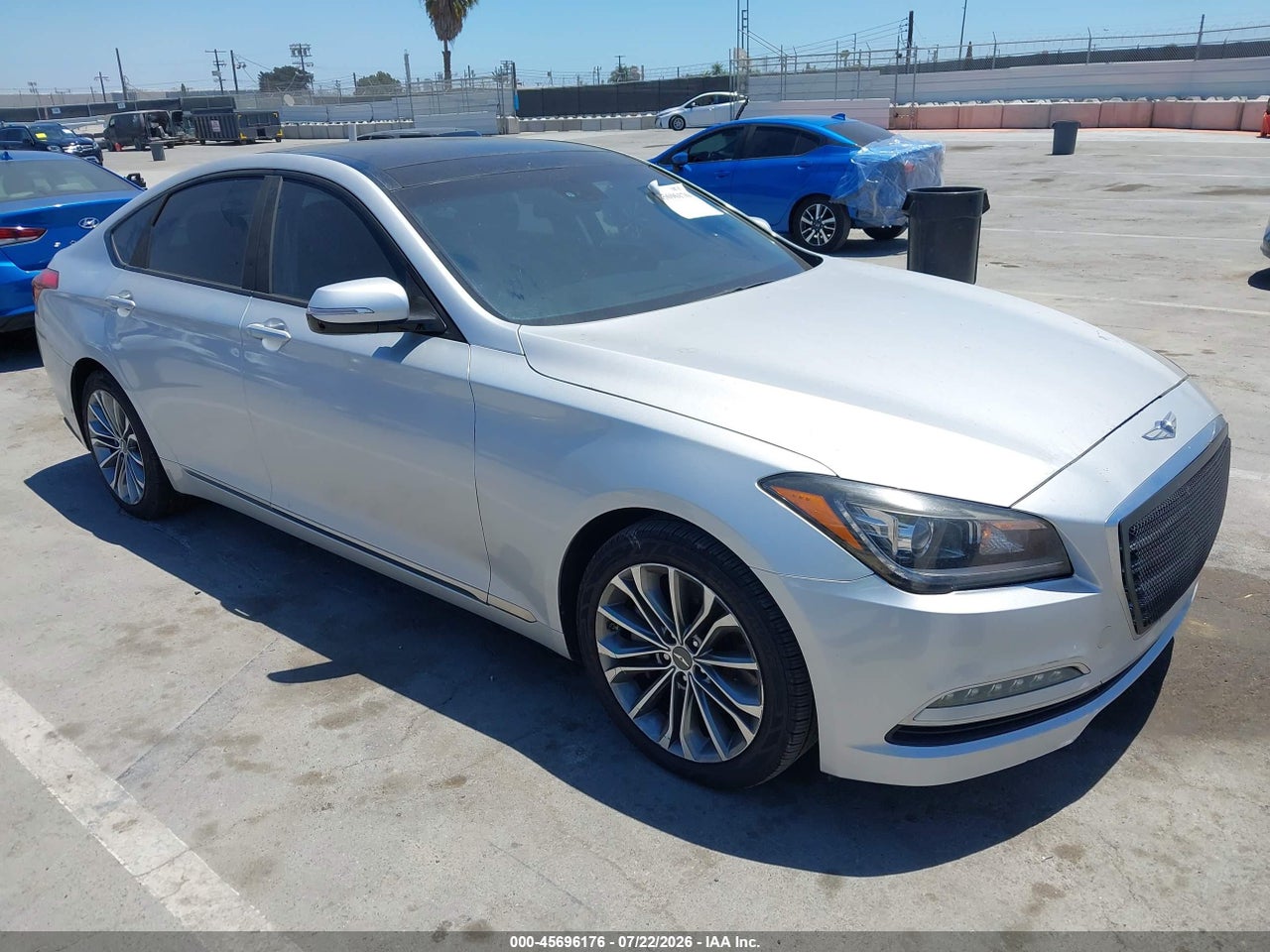 KMHGN4JE6GU****** · 2016 HYUNDAI GENESIS 3.8