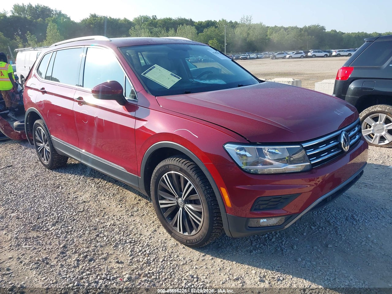3VV2B7AXXKM****** · 2019 VOLKSWAGEN TIGUAN 2.0T SE/2.0T SEL/2.0T SEL R-LINE/2.0T SEL R-LINE BLACK