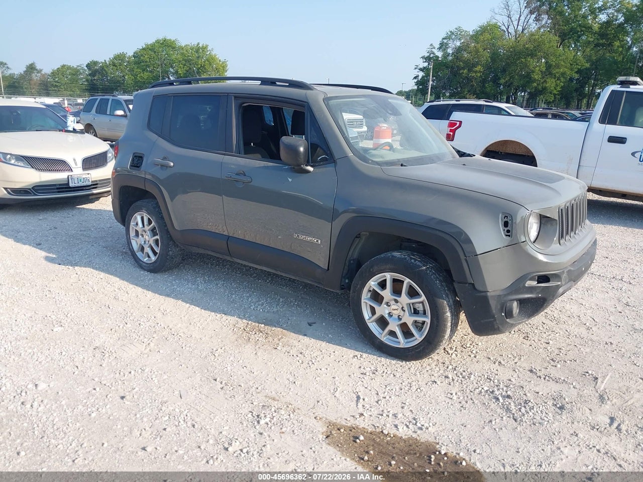 ZACNJDB15NP****** · 2022 JEEP RENEGADE LATITUDE 4X4