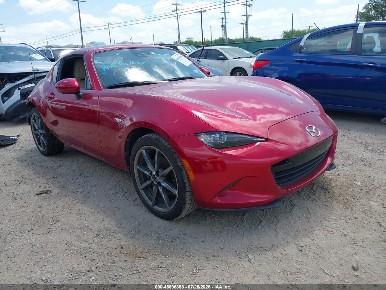 JM1NDAM7XJ0****** · 2018 MAZDA MX-5 MIATA RF GRAND TOURING