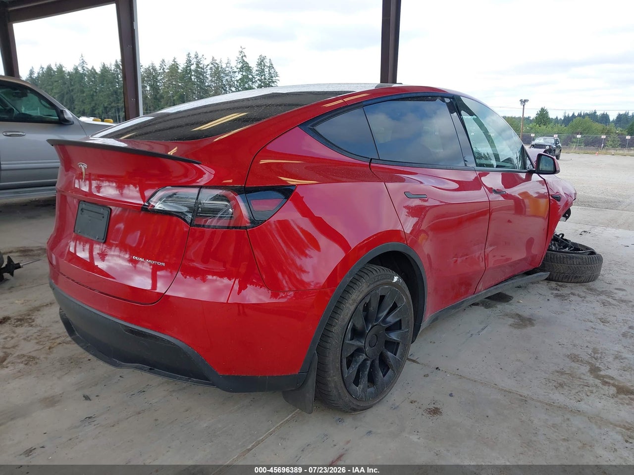 2022 TESLA MODEL Y LONG RANGE DUAL MOTOR ALL-WHEEL DRIVE · 4/9