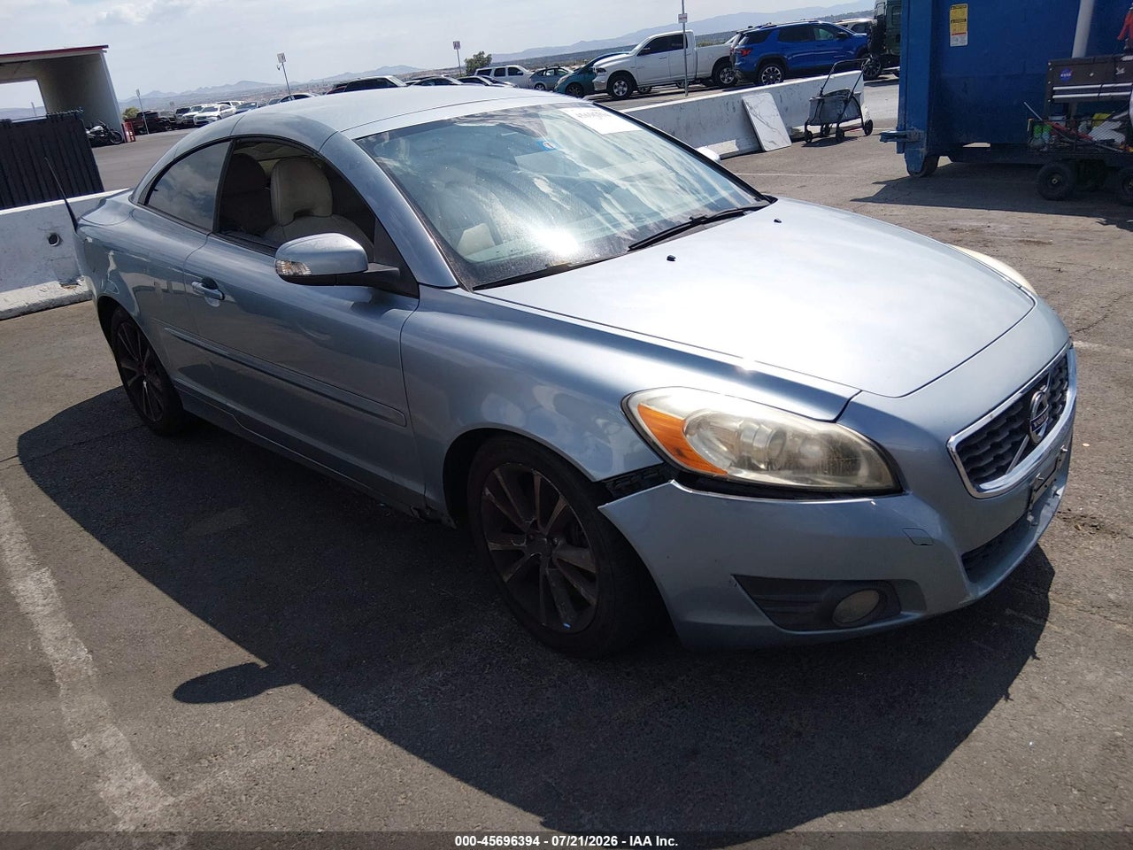 YV1672MC0BJ****** · 2011 VOLVO C70 T5 (RETAIL ONLY)