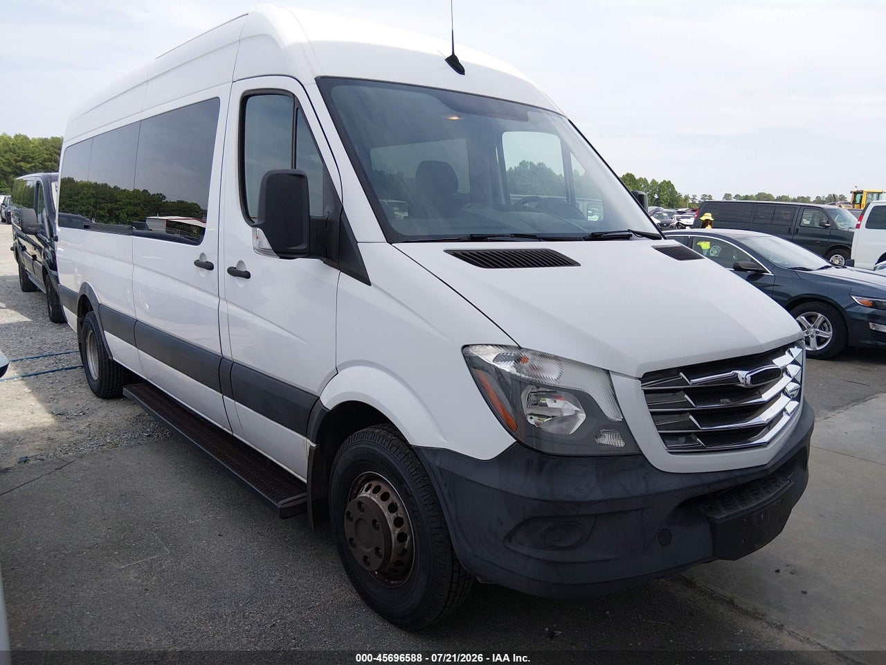 WDPPF4CC1HP****** · 2017 FREIGHTLINER SPRINTER 3500