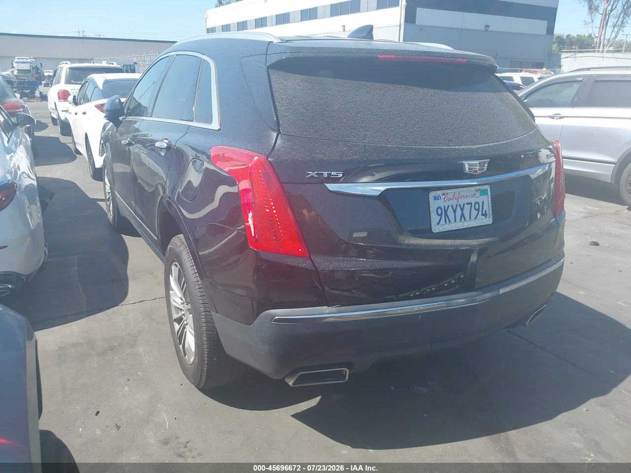 2017 CADILLAC XT5 LUXURY · 3/11
