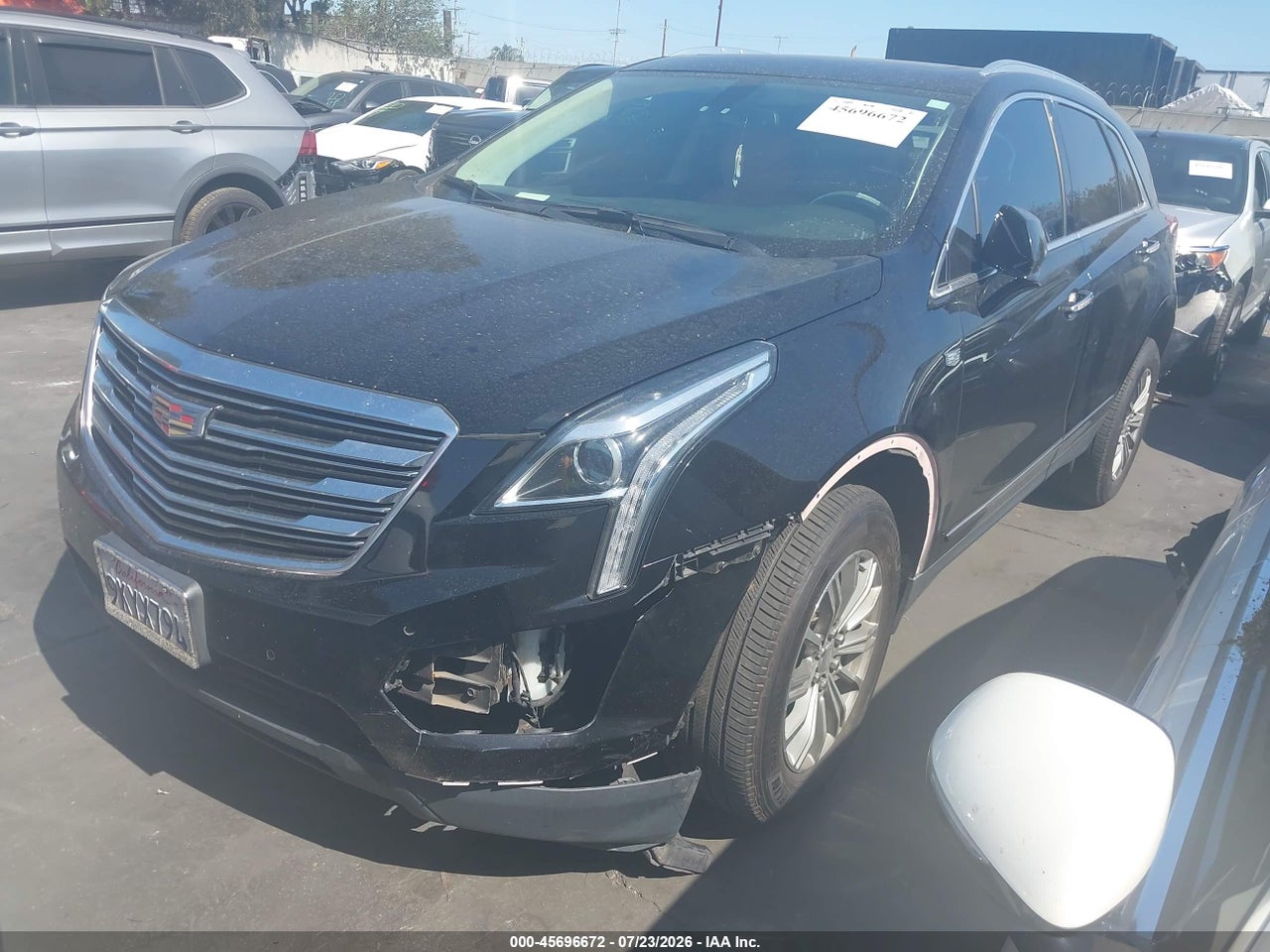 2017 CADILLAC XT5 LUXURY · 2/11