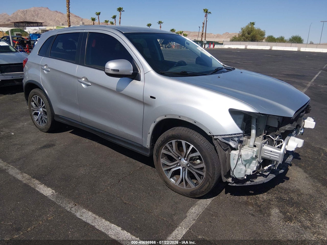 JA4AP3AU0JU****** · 2018 MITSUBISHI OUTLANDER SPORT 2.0 ES