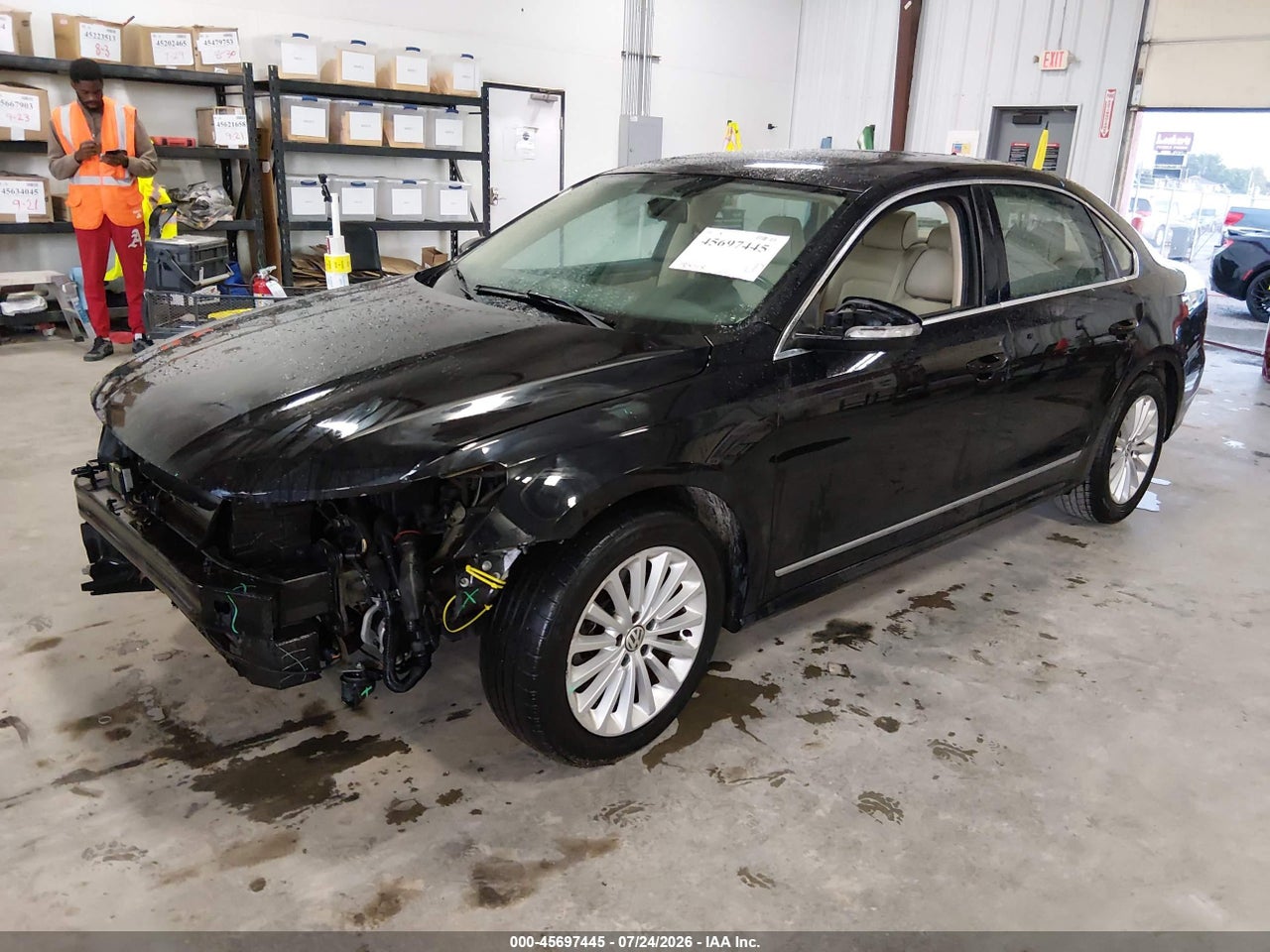 2017 VOLKSWAGEN PASSAT 1.8T SE · 2/10