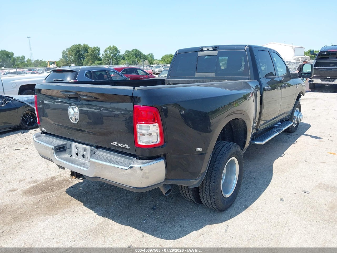 2024 RAM 3500 TRADESMAN  4X4 8' BOX · 4/4