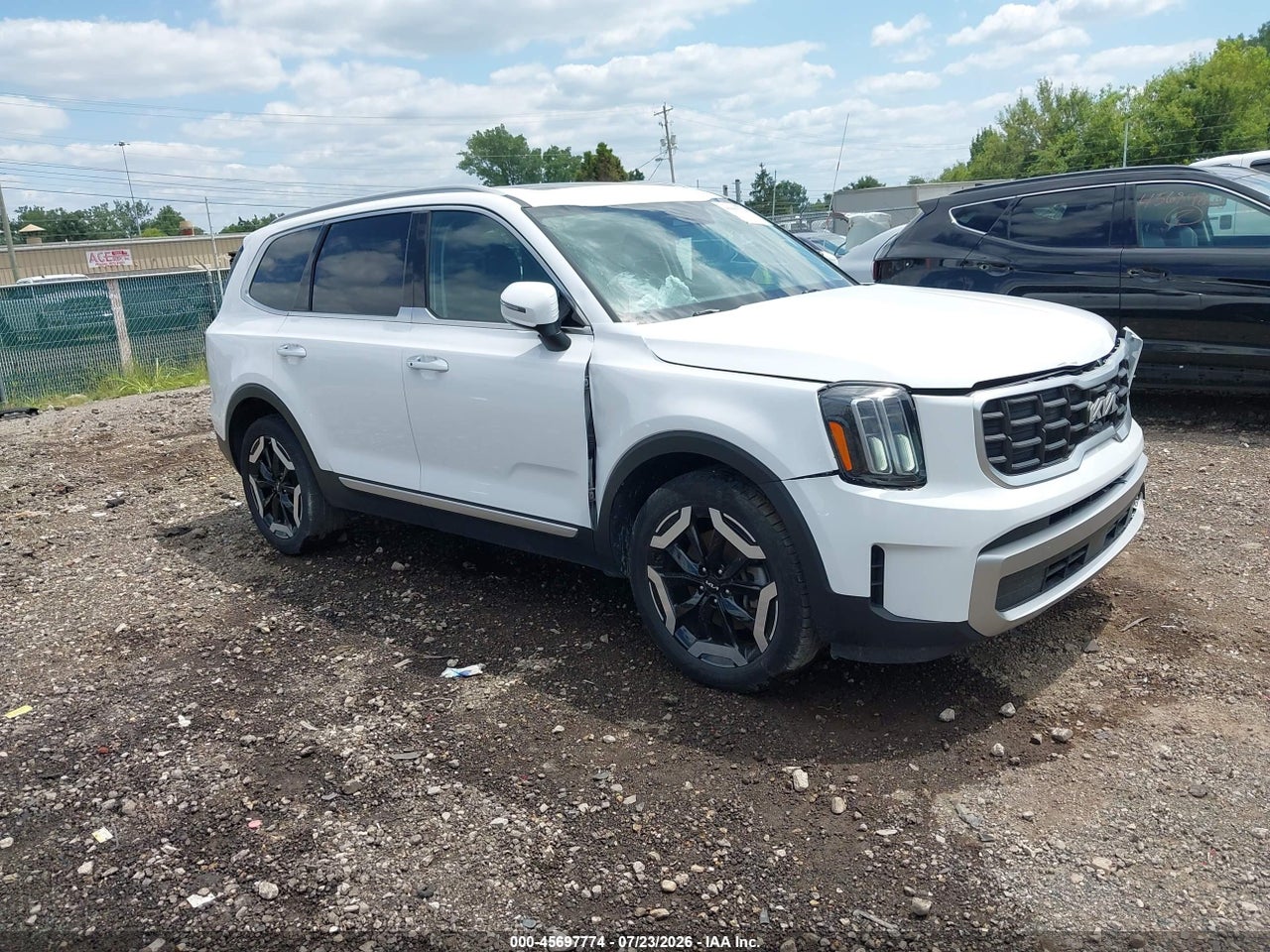 5XYP64GC1PG****** · 2023 KIA TELLURIDE S