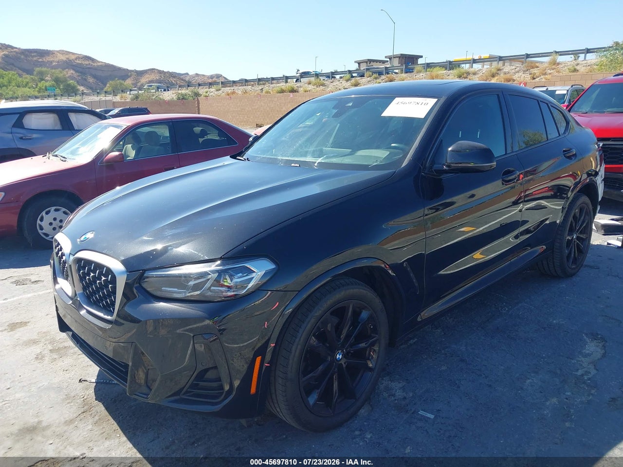 2023 BMW X4 XDRIVE30I · 2/11