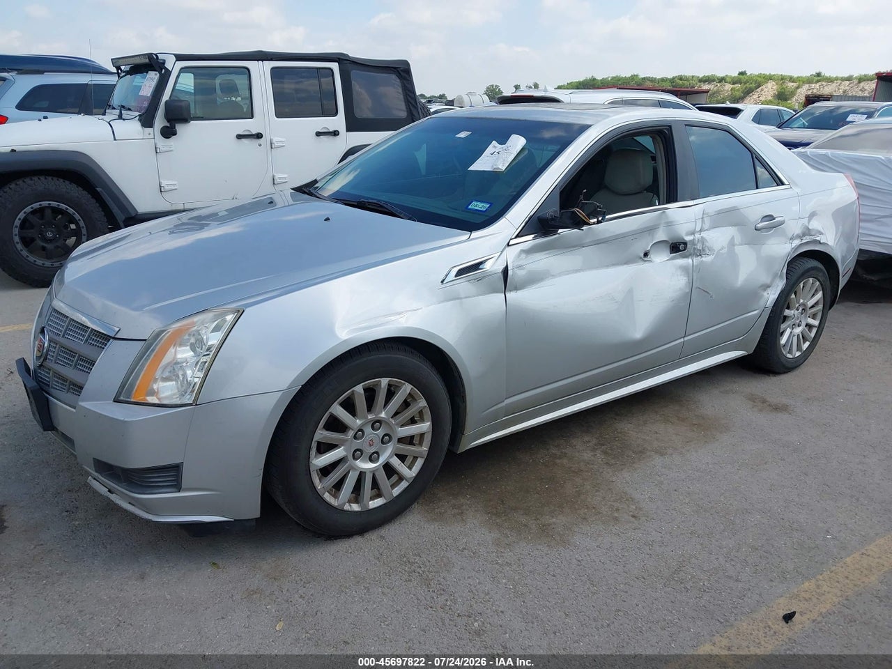 2011 CADILLAC CTS LUXURY · 2/11