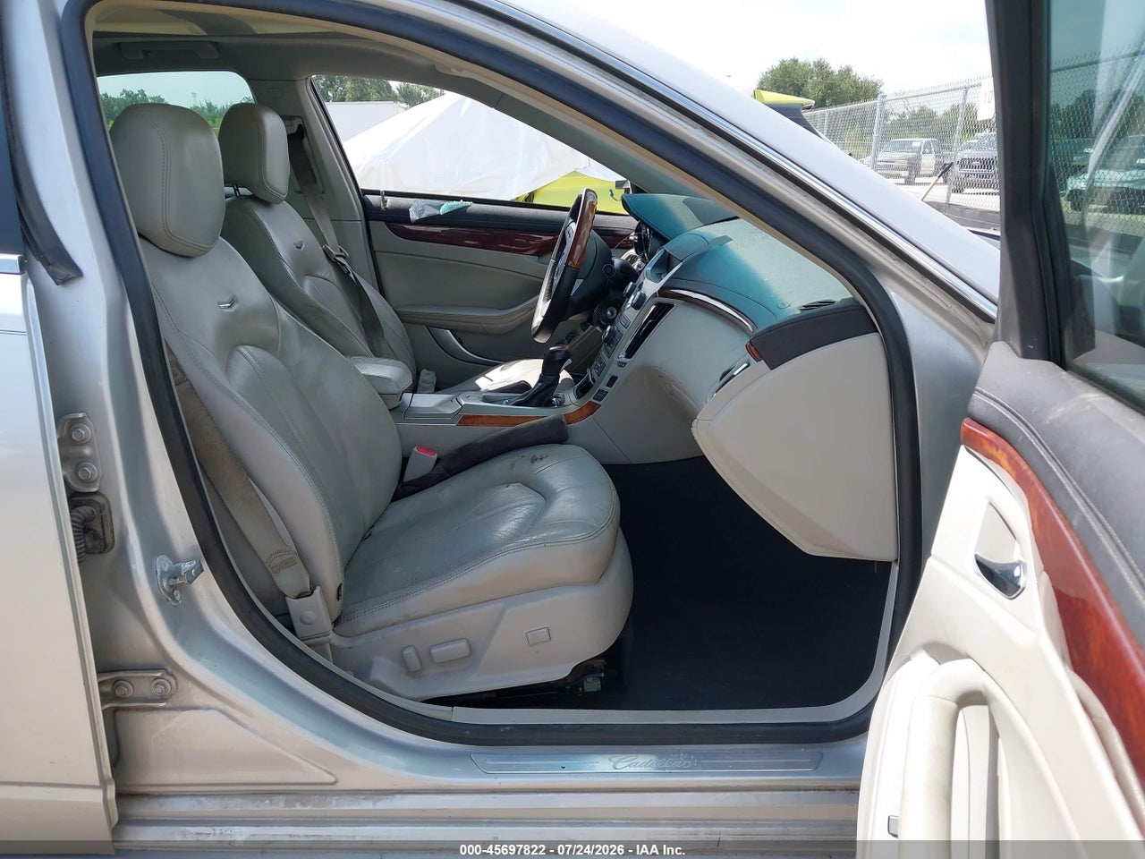 2011 CADILLAC CTS LUXURY · 5/11