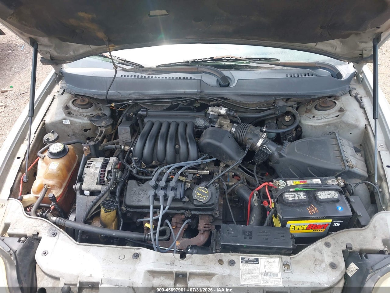 1MEFM50U72A****** · 2002 MERCURY SABLE GS · 10/11