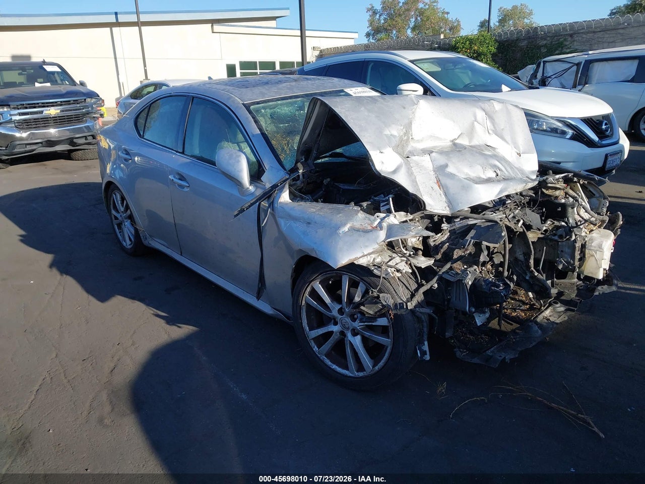 JTHBK262372****** · 2007 LEXUS IS 250