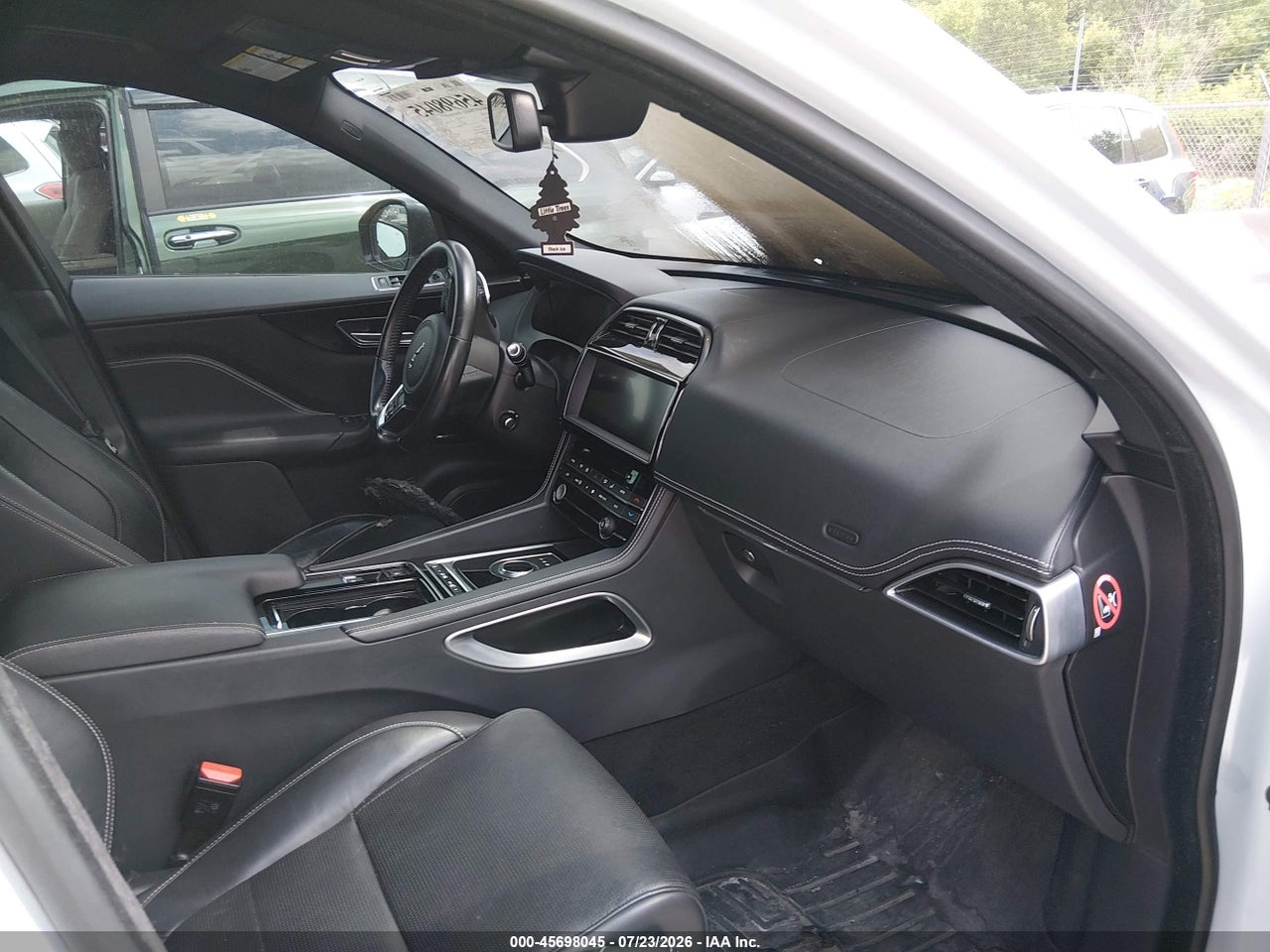 2018 JAGUAR F-PACE S · 5/11